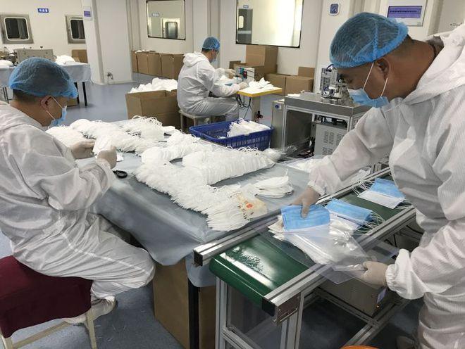老牌企业转产通过医疗器械注册体系核查医用口罩防护服有了胶州制造